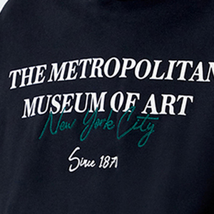 Fournisseur de sweats à capuche avec impression en relief OEM, sweat à capuche de haute qualité et lourd avec un design d'impression en relief, idéal pour les marques de vêtements personnalisées - Product Image 6