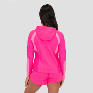 เสื้อแจ็คเก็ตผ้าแคนวาสสำหรับผู้หญิง - กันน้ำและระบายอากาศได้ดี เป็นมิตรกับสิ่งแวดล้อม ออกแบบมาเพื่อการเคลื่อนไหวที่คล่องตัวในลมเบา - Product Image 2