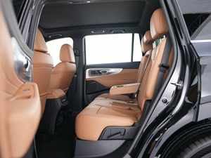 SUV Usado 2024, Transmisión Automática, Neumáticos R17, Opciones Eléctricas y de Gasolina, Bajo Precio, Segunda Mano, Cuero, Aleación de Aluminio - Product Image 4