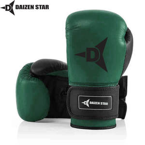Guantes de Boxeo de Piel Sintética Personalizados para Entrenamiento y Kickboxing, Transpirables, Absorbentes de Sudor, con Protección UV y Muñeca Ajustable con Velcro - Product Image 5