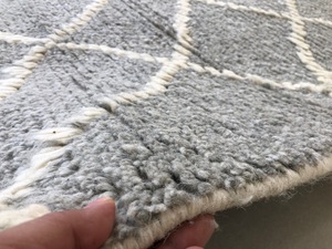 Tapis marocain Shaggy noué à la main en laine 100% Style moderne Technique de coton fait à la main pour la maison, les hôtels, le bureau ou comme paillassons - Product Image 5