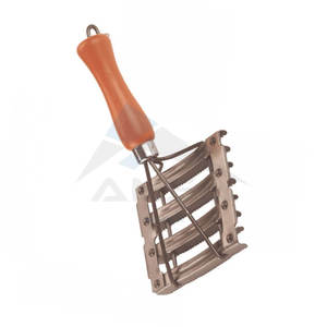 Peine de curry veterinario profesional, herramienta de aseo de animales de alta resistencia para caballos, ganado, mascotas grandes, limpieza de desprendimiento diseñada - Product Image 3