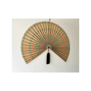 Éventail en bambou artisanal avec feuilles de palmier Éventail traditionnel pour décoration intérieure et cadeaux - Product Image 6