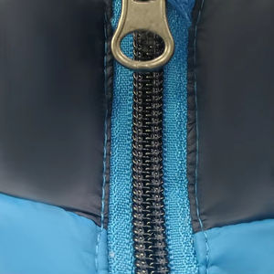 Chaqueta Safari para Hombre de Alta Calidad, Personalizada, con Revestimiento Impermeable y Resistente al Viento, para Otoño, Servicio OEM 2025, con Cremallera Bordada - Product Image 3