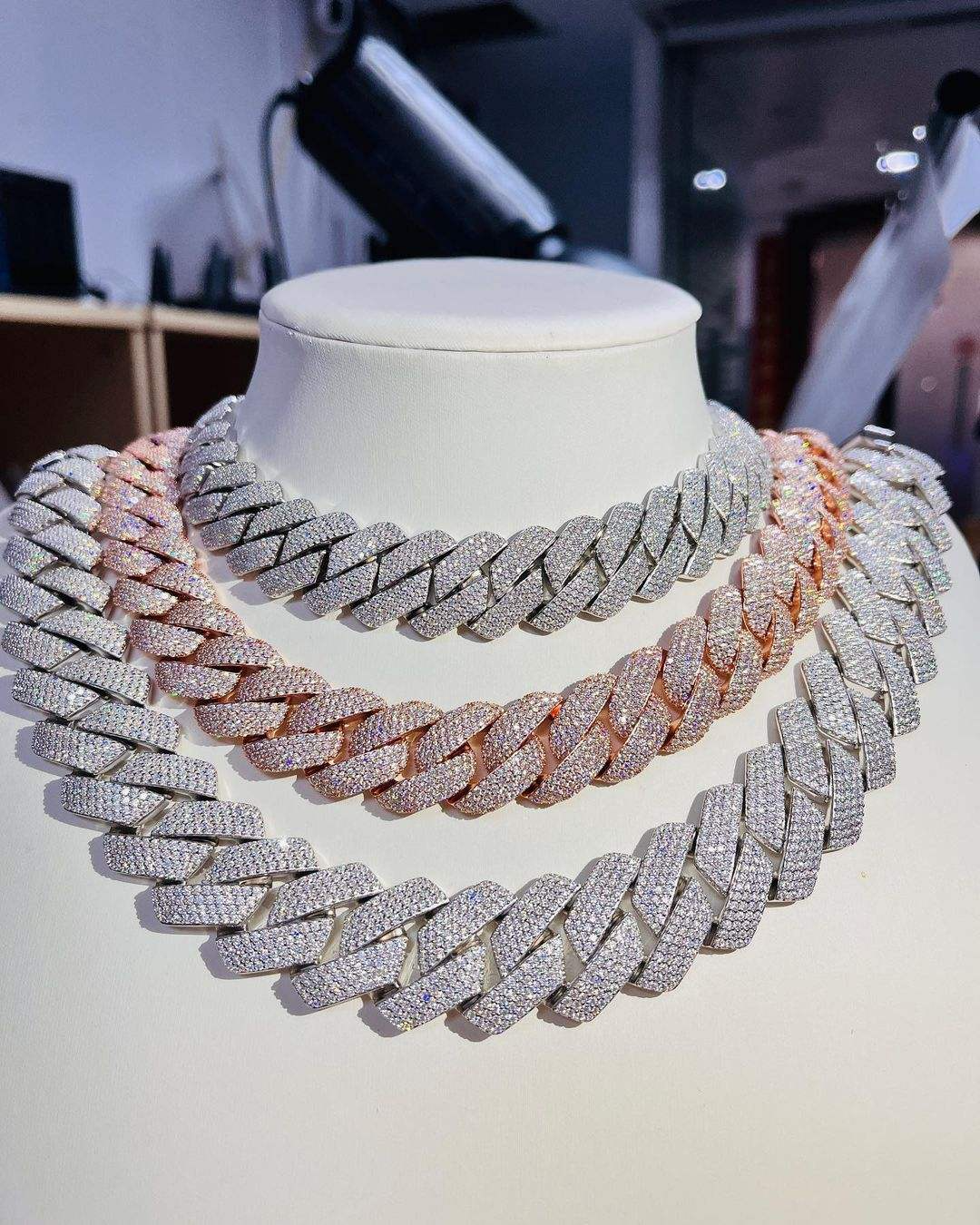 สีที่กำหนดเอง