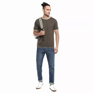 Camiseta de Alta Calidad de 300 g/m², 100% Algodón, Estilo Urbano, Oversize, Lisa, Personalizable con Logotipo, para Hombre - Product Image 5