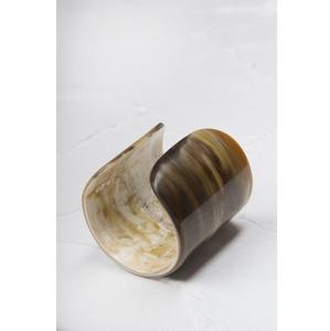 Brazalete de cuerno ligero y pulsera para uso diario - Product Image 4