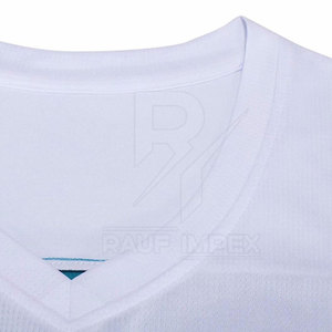 Ensemble d'uniformes de basket-ball personnalisés pour les joueurs, tenue d'équipe pour les tournois sportifs, uniformes de basket-ball - Product Image 4