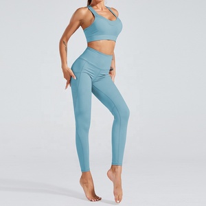 Conjuntos deportivos de Yoga de cintura alta para mujer, ropa deportiva para Fitness, ropa de gimnasio, conjuntos de Yoga de moda con estampado de Color sólido Reversible de talla grande - Product Image 1