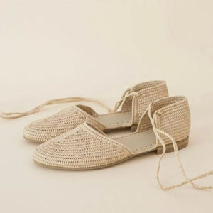 Vente en gros de pantoufles et sandales marocaines faites à la main en raphia, chaussures tissées écologiques pour femmes et hommes, commande en gros, fournisseur direct - Product Image 1