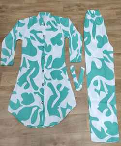 Fashion Fusion: estilo pakistaní Salwar Kameez: fusión de estilos tradicionales y modernos, creando una moda elegante y elegante - Product Image 6