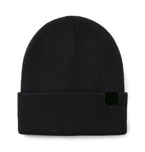 2025 High Quality Fashion Acrylic Winter Beanie Hat Custom Logo Warm Beanie Hats Unisex Knitted Hat - Product Image 3