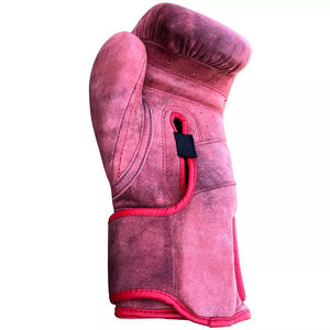 Gants respirants en cuir PU de conception 2025 du Pakistan Gants de poinçonnage pour la boxe et l'entraînement MMA Mitaines de sport du Pakistan - Product Image 4