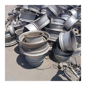 Conjuntos de cubo de rueda de aluminio Premium Rendimiento de alta velocidad y operación duradera Disponible a granel para exportación al por mayor - Product Image 1