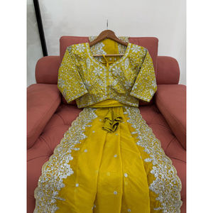 High Quality Heavy Tibby Silk Saree with Mono Benglori Blouse Thread <b>Sequin</b> Work Organic Look for Party Bulk Wholesale Price - Product Image 1