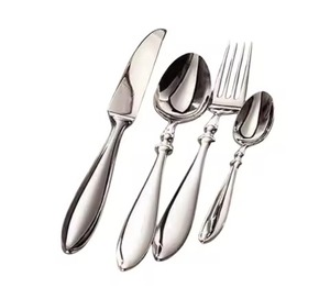 ชุดเครื่องใช้บนโต๊ะอาหารทำจากโลหะมีมือจับทำจากสเตนเลสสตีลหรูหราช้อนส้อมมีดสำหรับรับประทานอาหารร่วมสมัย - Product Image 4