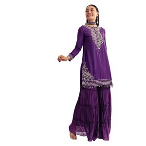 Ensemble Kurta en soie Dola violet avec Zardosi et tour de cou Dupatta pour réception de fête de mariage et occasions culturelles traditionnelles - Product Image 1