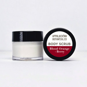 ABCo Gommage Corporel Moussant Orange Sanguine + Baies Exfoliant Nettoyant (8 oz) - Product Image 2