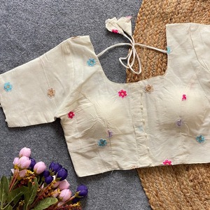 Belle Partywear Pur Khadi Coton Avec Broderie Blouse Fabricant Et Fournisseur De Surat Au Taux Le Plus Bas - Product Image 1