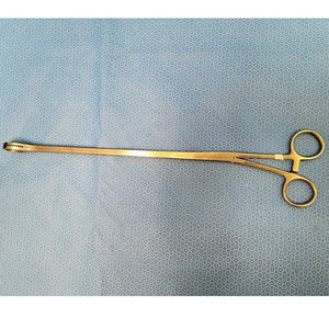 คีมจับเนื้อเยื่อ Endo Tech ขนาด 13 นิ้ว (330 มม.) คุณภาพสูง ผลิตจากสแตนเลสสตีล สำหรับการผ่าตัดทางนรีเวช ได้มาตรฐาน ISO 13485 - Product Image 1