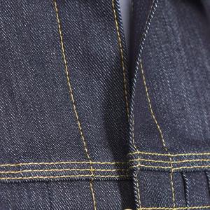 Veste en jean unisexe en denim selvedge épais, style streetwear, éco-responsable, option logo personnalisé sur le devant, fabrication OEM - Product Image 4