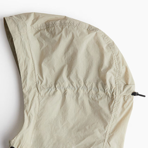 เสื้อแจ็คเก็ตกันลมสำหรับผู้หญิงคุณภาพสูง ระบายอากาศได้ดี เหมาะสำหรับฤดูหนาว มีฮู้ด ทำจากไนลอน สามารถปรับแต่งได้ ทันสมัย - Product Image 6