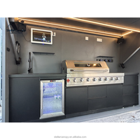 Îlot de cuisine barbecue modulaire moderne en acier inoxydable écologique pour l'extérieur avec évier, armoire et porte vitrée pour la salle à manger
