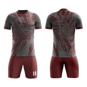 Maillot de football personnalisé en sublimation avec logo, manches courtes, survêtement 100 % polyester respirant, uniforme de football – Vente en gros usine - Product Image 5