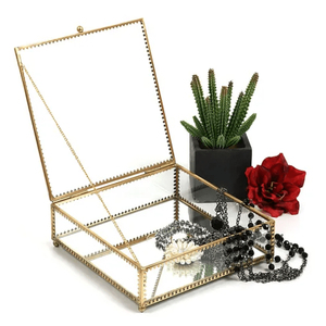 Caja de Joyería Moderna de Cristal Dorado Hecha a Mano, Estuche de Almacenamiento de Cristal Transparente y Metal de Latón, Exhibidor Rectangular de Sobremesa de Alta Gama - Product Image 4