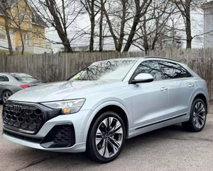 ENVÍO INMEDIATO Audi Q8 Premium 55 TFSI 2024 Usado, Paquete Ejecutivo, Arranque Remoto, Asientos de Cuero, Llantas de Aleación, Automático, Volante a la Izquierda, R19, Color Claro - Product Image 1