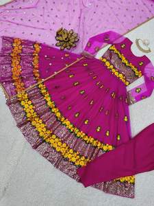 Beau costume de créateur avec intérieur et Pent-Dupatta avec fil avec travail de séquence - Product Image 4