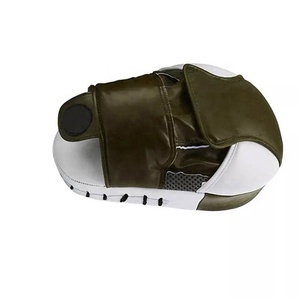 Guantes de Boxeo de Cuero de Alta Calidad, Almohadillas de Entrenamiento y Protección para Manos, Fabricados en Pakistán - Product Image 5