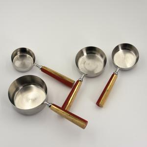 Juego de 4 Tazas y Cucharas Medidoras de Acero Inoxidable, Apilables, Tazas Medidoras para Especias, Cucharas Medidoras para Cocinar, Hornear y Preparar Alimentos - Product Image 1