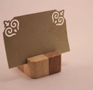 Soportes y soportes para tarjetas de madera bien acabados de alta calidad, suministros para oficinas de boda, estante de exhibición, accesorios de estilo de vida - Product Image 2