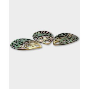Colgante de Filigrana con Perla Negra y Madreperla - Product Image 3