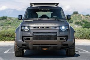 LAND ROVER DEFENDER OCTA EDITION ONE 2025 USADO, Volante a la Izquierda/Derecha - Product Image 6