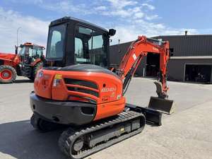 Miniexcavadora Kubota KX040-4 de Alta Calidad, Componentes Centrales de Confiabilidad, Motor y Bomba, en Venta a Bajo Precio para su Proyecto - Product Image 3