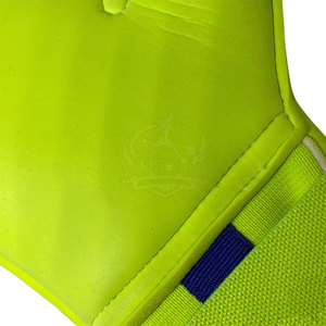 Gants de gardien de but de haute qualité à prix raisonnable, design personnalisé, super doux et confortables, gants de football pour gardien de but - Product Image 3