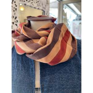 Cache-col en mousseline fine à rayures Ajrakh, jambières élégantes - Product Image 2