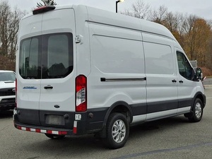 Fourgon utilitaire Ford E-Transit 2022 à propulsion arrière, système de carburant électrique, fourgon utilitaire de grande taille, minivan - Product Image 4