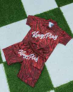 Ensembles de shorts d'été 2 pièces personnalisés pour hommes Impression de logo personnalisé 100% polyester Séchage rapide Respirant Service OEM - Product Image 2