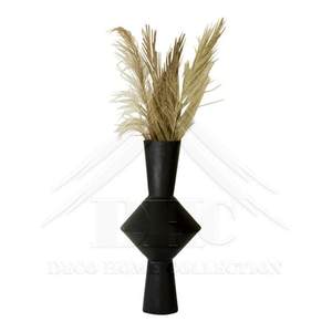 Vase à fleurs en métal de forme moderne et antique, design durable et de qualité supérieure pour des compositions florales élégantes - Product Image 2