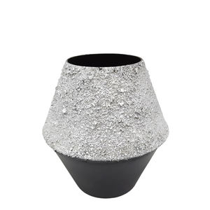 Florero de cristal de hierro hecho a mano con forma hexagonal de color plateado para bodas, eventos, decoración, disponibilidad a granel - Product Image 1