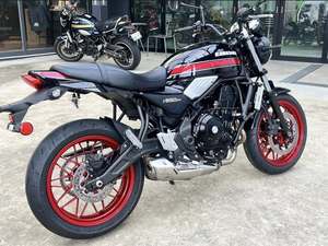 Moto sportive rétro 650cc 2026 avec ABS - Product Image 5