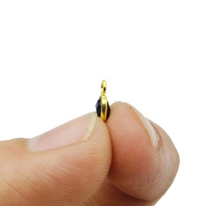 Pendentif coussin en onyx noir, breloque en pierre précieuse à facettes minuscule dans une lunette plaquée or pour bijoux de bricolage et créations de breloques minuscules faites à la main - Product Image 4