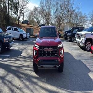 GMC Canyon 2023 en parfait état - Product Image 2