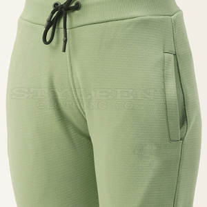 Haut court en coton biologique personnalisé pour femmes pantalon de jogging sweat 2 pièces jogging survêtement à capuche ensemble survêtement pour femmes - Product Image 5