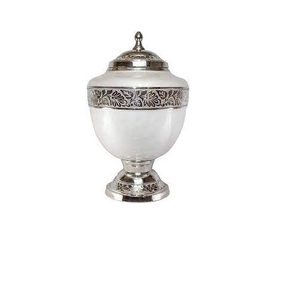 Finition Antique blanche cendres funéraires urnes de crémation en métal cendres humaines urne commémorative funéraire fabriquée à la main - Product Image 1