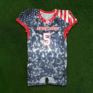 Camiseta de fútbol americano Premium, uniforme de fútbol personalizado de estilo profesional, tela transpirable, sublimación corta hecha en Pakistán para escuelas - Product Image 4