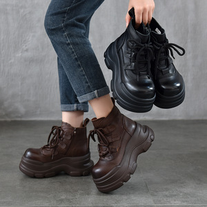 Bottes de mode décontractées pour femmes équestres, avec détails de sangle, talon épais, bottes de motard pour femmes, bottes à lacets, style victorien, bottes vintage - Product Image 3